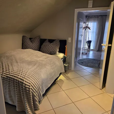 Neu-komfortappartement Mit Klima,privatparkplatz, Ideal Fuer Langzeitaufenthalt *