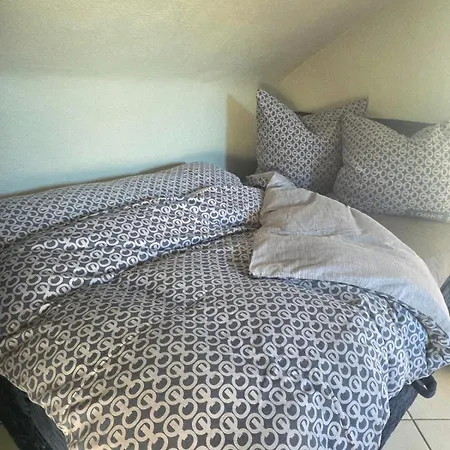 Apartment Neu-komfortappartement Mit Klima,privatparkplatz, Ideal Fuer Langzeitaufenthalt Koblenz (Rhineland-Palatinate)