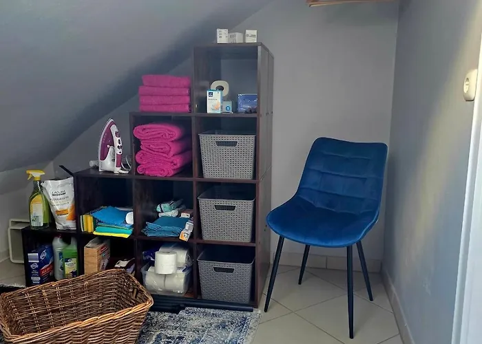 Neu-komfortappartement Mit Klima,privatparkplatz, Ideal Fuer Langzeitaufenthalt *